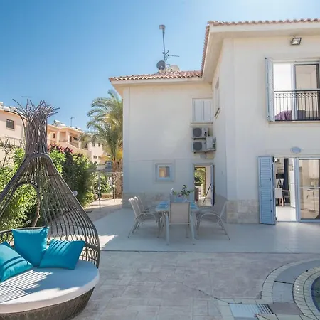 Lefko Sunshine - Lovely 4 Bedroom With Pool וילה פרוטאראס
