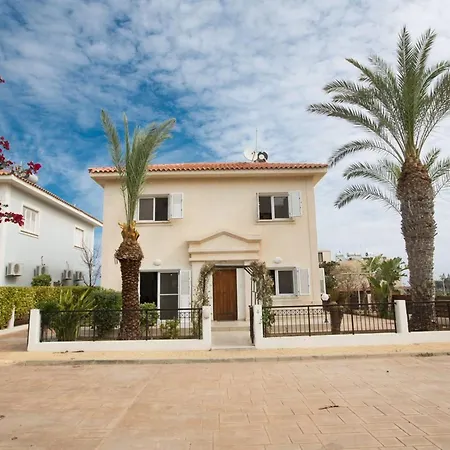 Villa Lefko Sunshine - Lovely 4 Bedroom With Pool *