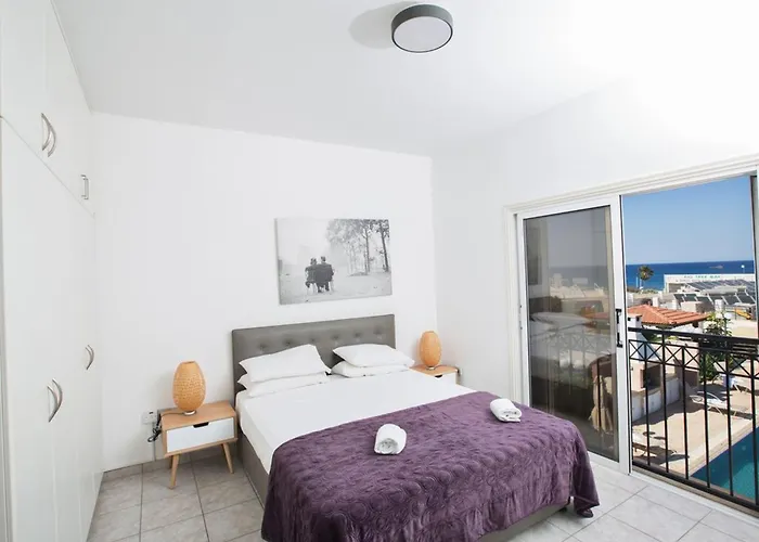 Βίλα Lefko Sunshine - Lovely 4 Bedroom With Pool *