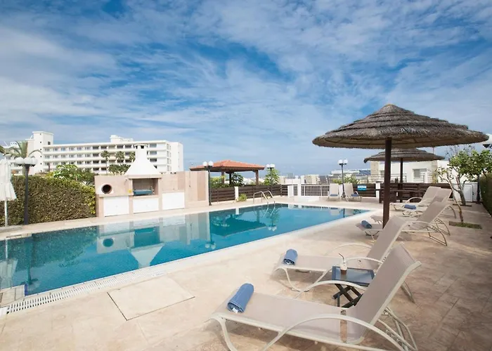 Lefko Sunshine - Lovely 4 Bedroom With Pool * Πρωταράς