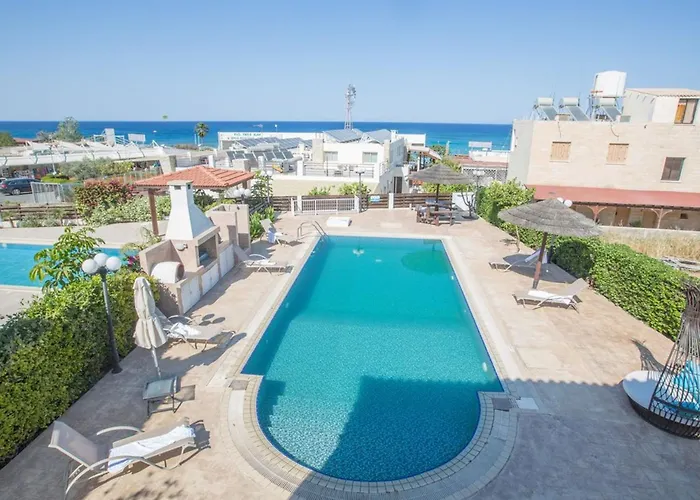 Lefko Sunshine - Lovely 4 Bedroom With Pool