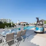 Lefko Sunshine - Lovely 4 Bedroom With Pool וילה
