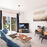 וילה Lefko Sunshine - Lovely 4 Bedroom With Pool פרוטאראס