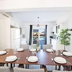 Lefko Sunshine - Lovely 4 Bedroom With Pool פרוטאראס